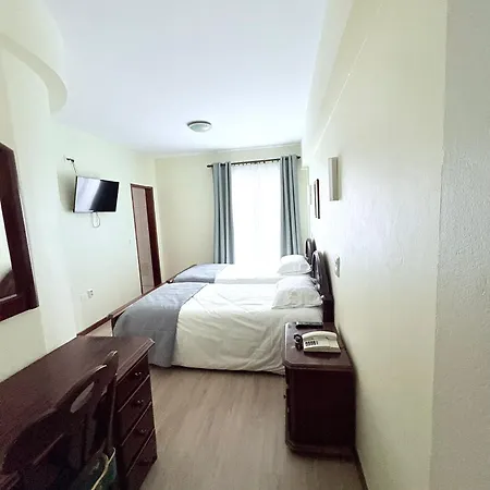 Residencial Santo António 3* Santa Cruz - Madeira