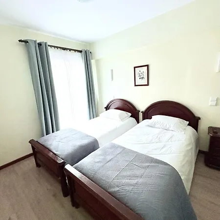 Residencial Santo Antonio 招待所