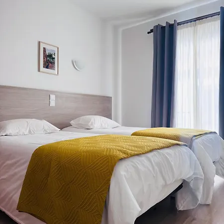 Residencial Santo Antonio Affittacamere 3*