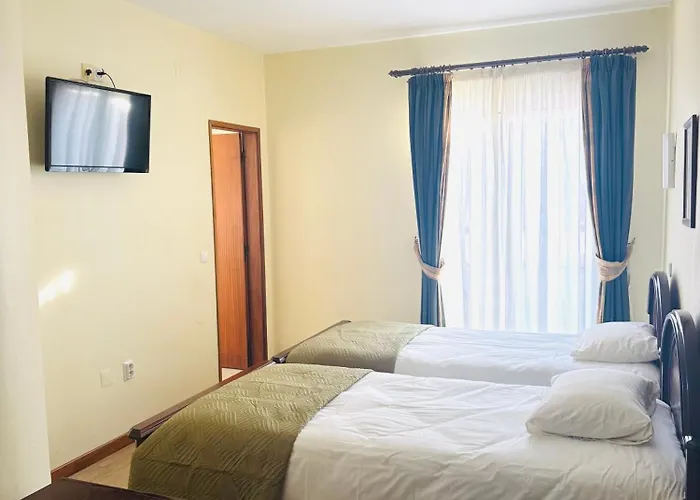 Residencial Santo Antonio Affittacamere Santa Cruz (Madeira)