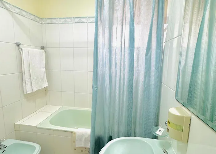 Residencial Santo Antonio 招待所