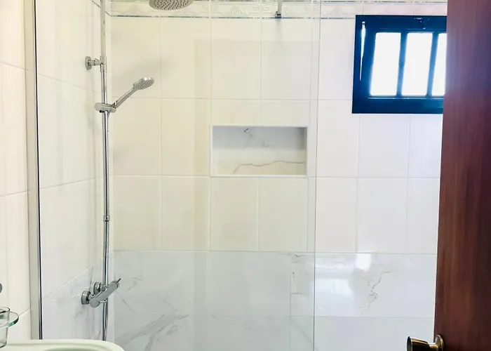 Residencial Santo Antonio Affittacamere Santa Cruz (Madeira)